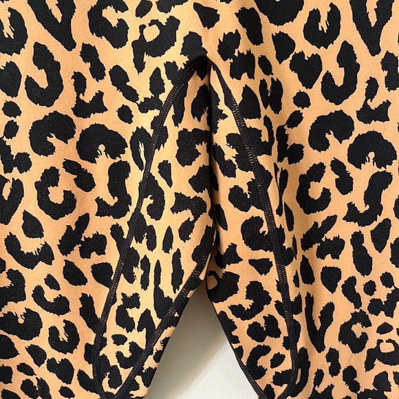 Balance Athletica Ascend Pant King Cheetah Kingdom Collection 2.0 Leggings Sz M - Picture 5 of 9